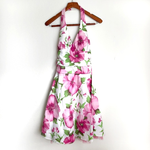 Ruby Rox Dresses & Skirts - NWT Floral Halter Dress